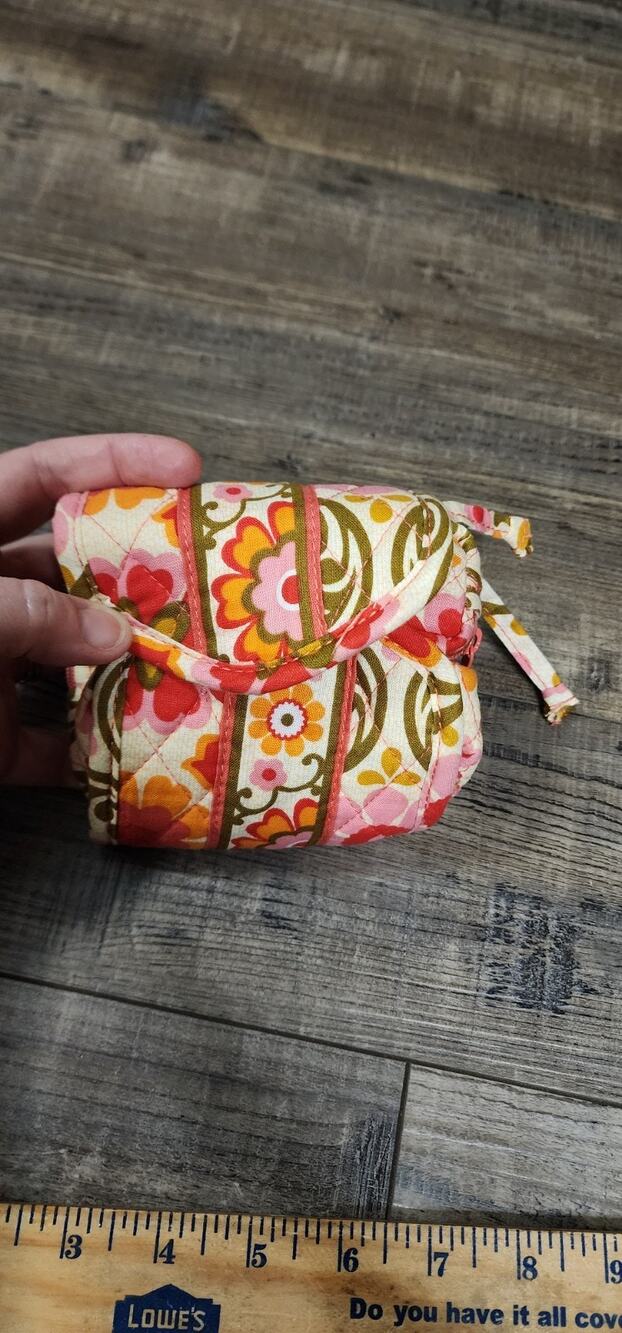 Vera Bradley Travel Floral Jewelry Soft Case Pre-owned. B38